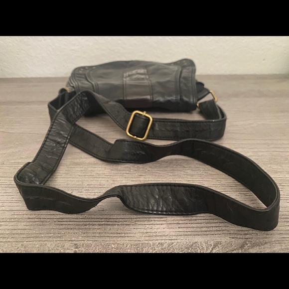 Target Mossimo Black Crossbody Bag - Picture 4 of 6